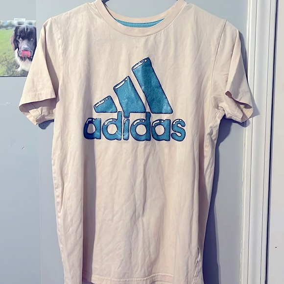Adidas shirt - Picture 1 of 1